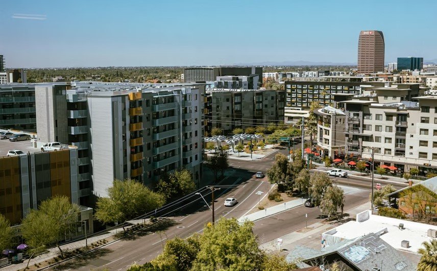 Best High-End Rental Apartments In Kolkata.jpg