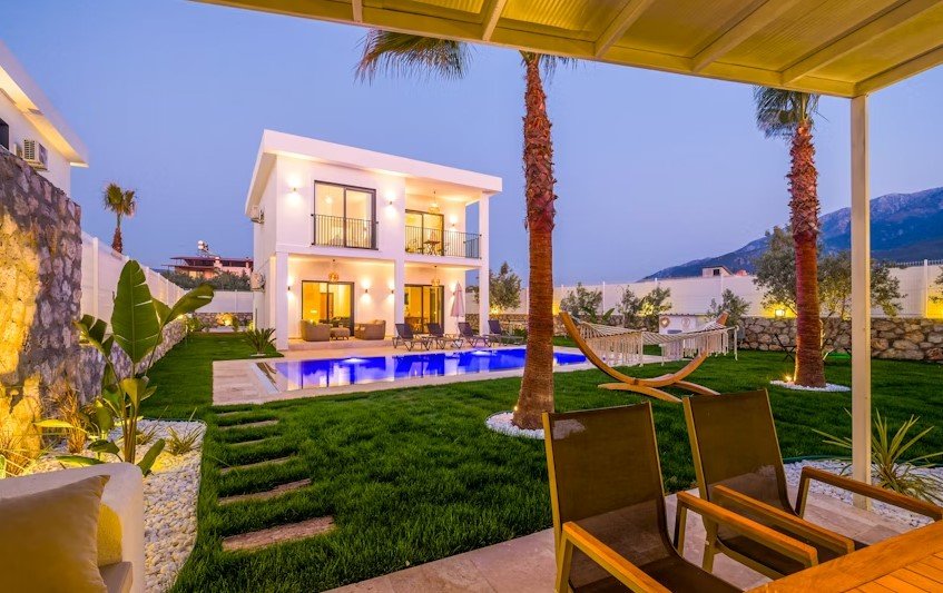 Best Premium Villas for Sale In Mumbai.jpg